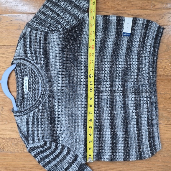 ARIZONA JEAN CO WOMEN'S JUNIOR GRAY STRIPES PULLOVER CREWNECK SWEATER SIZE XL - Picture 9 of 15